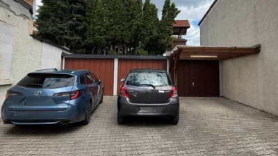 SEHR GEPFLEGT! 3-Zi.-Dachgeschoßwohnung mit moderner Einbauküche und großem Aussichtsbalkon in FN-Ailingen - Garage (Mitte) (3275)