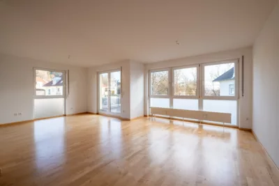 LICHT, LUFT, LEBENSGEFÜHL! Tolle 3-Zi.-Wohnung mit großem Südbalkon im beliebten Ravensburger Süden, 88214 Ravensburg, Wohnung