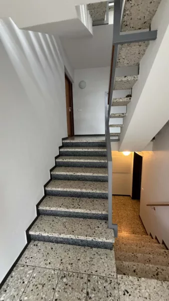 SEENAH, HELL & RUHIG! Modernisierte 2-Zimmerwohnung mit Südbalkon in FN - gepflegtes Treppenhaus (3743)