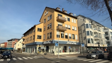 ERSTE REIHE ZUM SEE! Große Laden-/Lagerfläche auf 2 Ebenen in zwischen Bahnhof und City - Friedrichstr/Riedleparkstraße (1535)