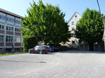 ERSTE REIHE ZUM SEE! Große Laden-/Lagerfläche auf 2 Ebenen in zwischen Bahnhof und City - Parkplatz am Haus (1538)