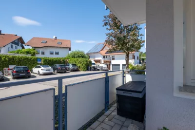 HELL & BEQUEM! Gepflegte 4-Zi.Hochparterre-Wohnung mit SüdWest-Balkon in ruhiger Wohnlage Mochenwangens - herrlicher SüdWestbalkon (3348)