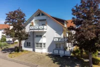 Stellplatz vor der Wohnung
