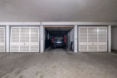 HELL & BEQUEM! Gepflegte 4-Zi.Hochparterre-Wohnung mit SüdWest-Balkon in ruhiger Wohnlage Mochenwangens - Tiefgaragen-Box mit elektrischem Tor (3372)