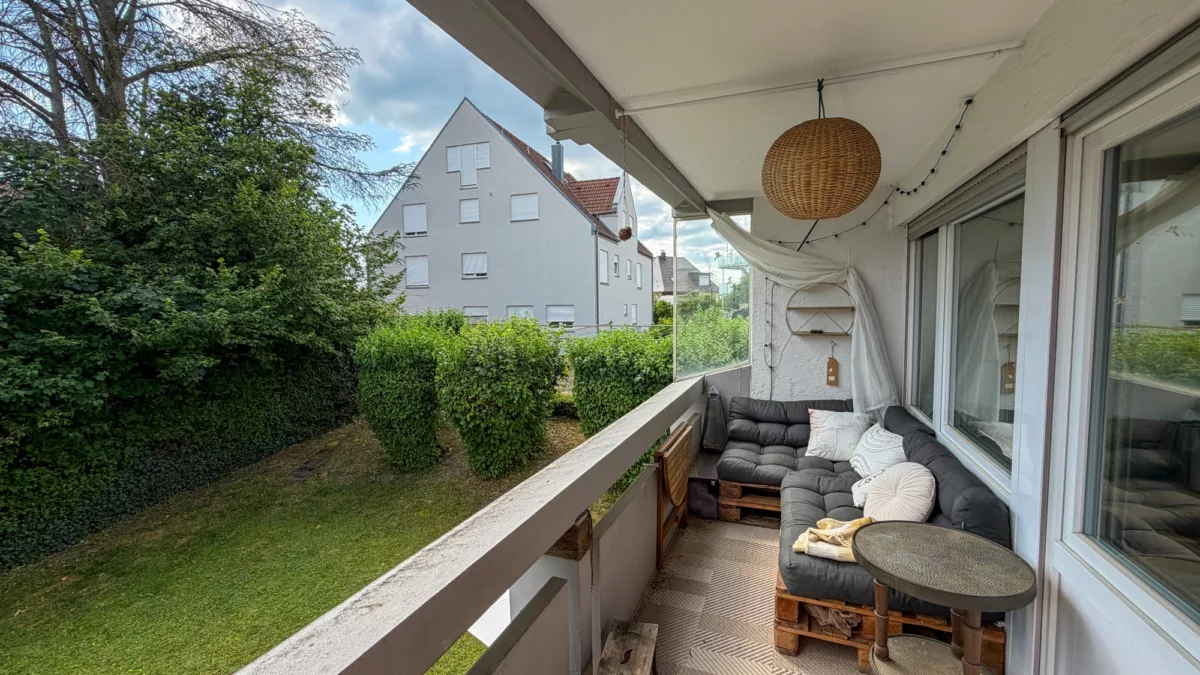 Balkon mit Blick ins Grüne