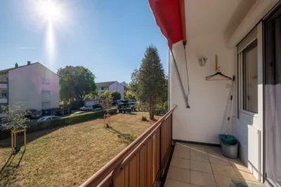 TOLLER GRUNDRISS! Gut vermietete, helle 3-Zi.Wohnung mit Balkon in herrlicher SüdWest-Ausrichtung - Südwest-Balkon (2883)