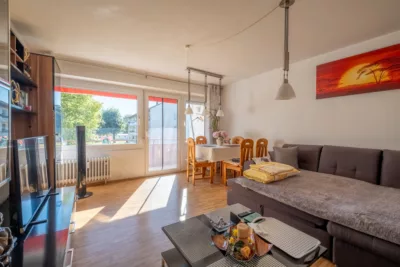 TOLLER GRUNDRISS! Gut vermietete, helle 3-Zi.Wohnung mit Balkon in herrlicher SüdWest-Ausrichtung - Wohnen und Essen (2880)