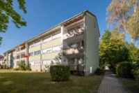 Wohnanlage Südseite und Zugang