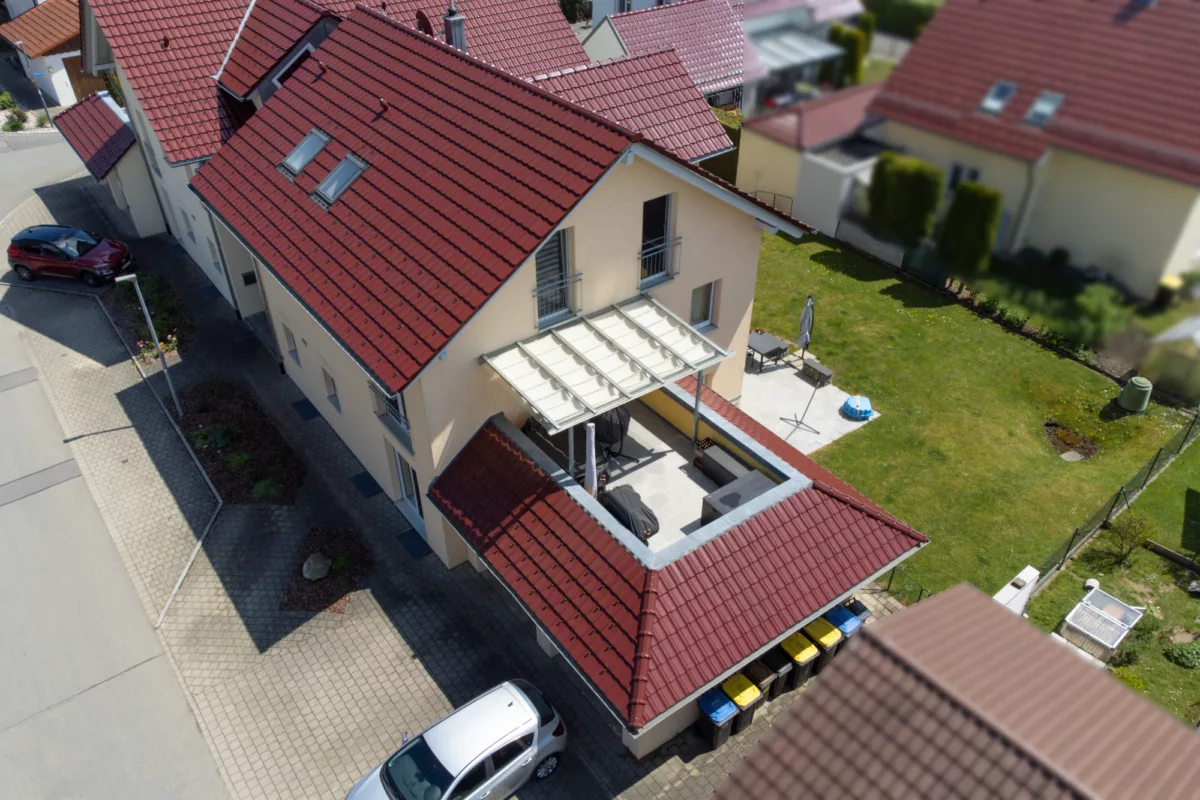 Dachterrasse teilüberdacht