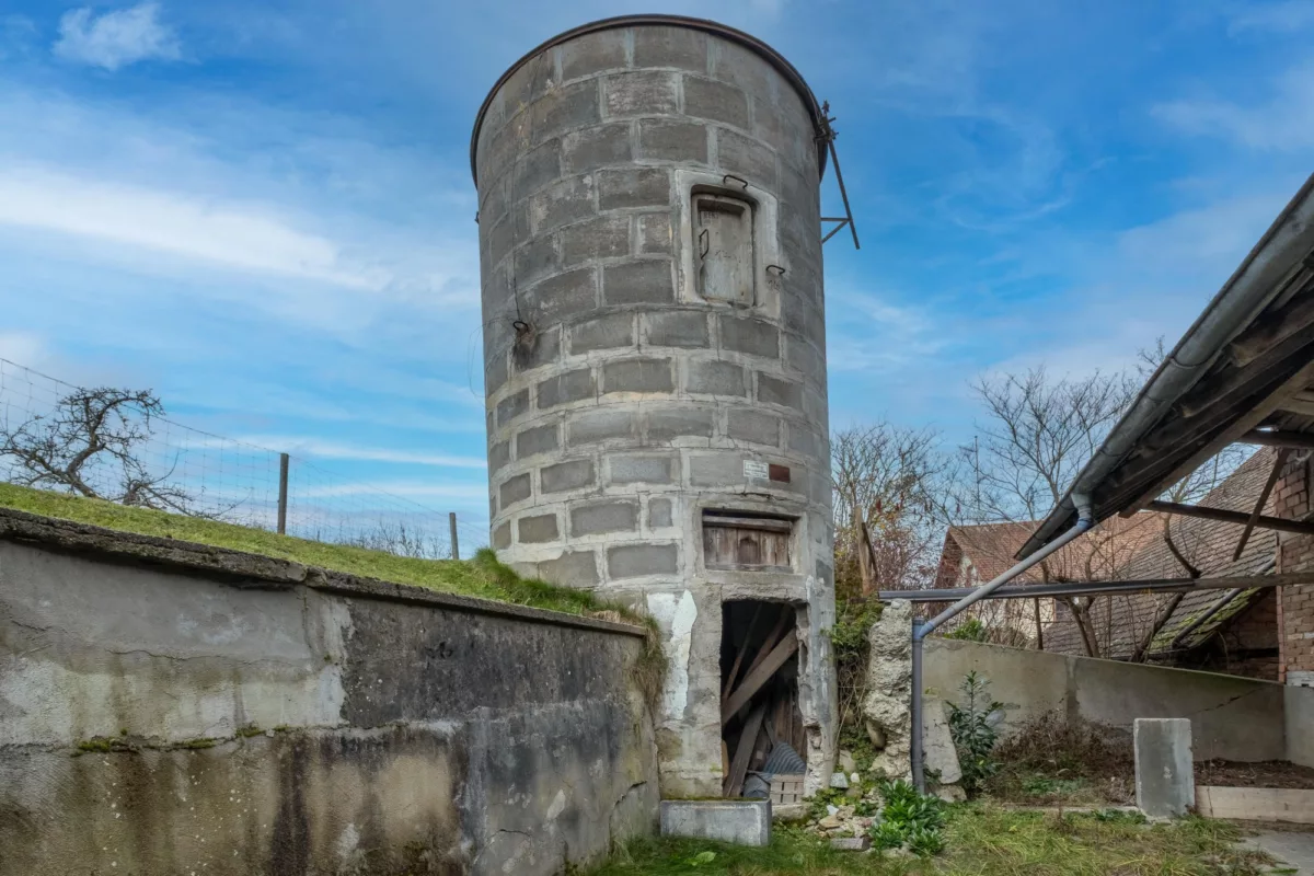 Hochsilo Westseite