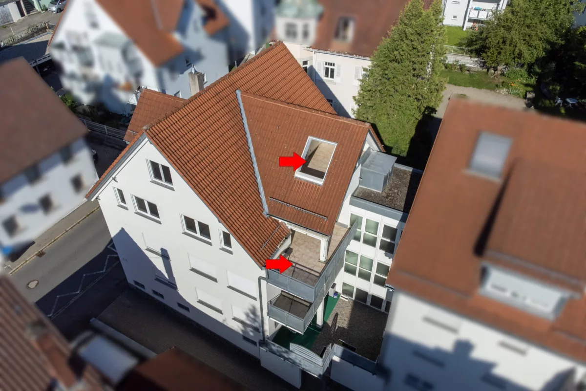 zwei Balkonloggias von oben