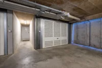TG-Stellplatz mit Tor