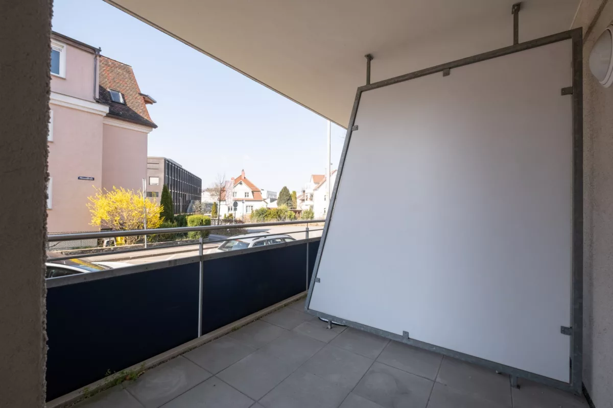 geschützter West-Balkon