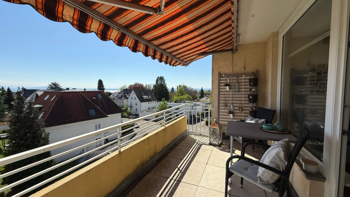 Südbalkon mit Aussicht