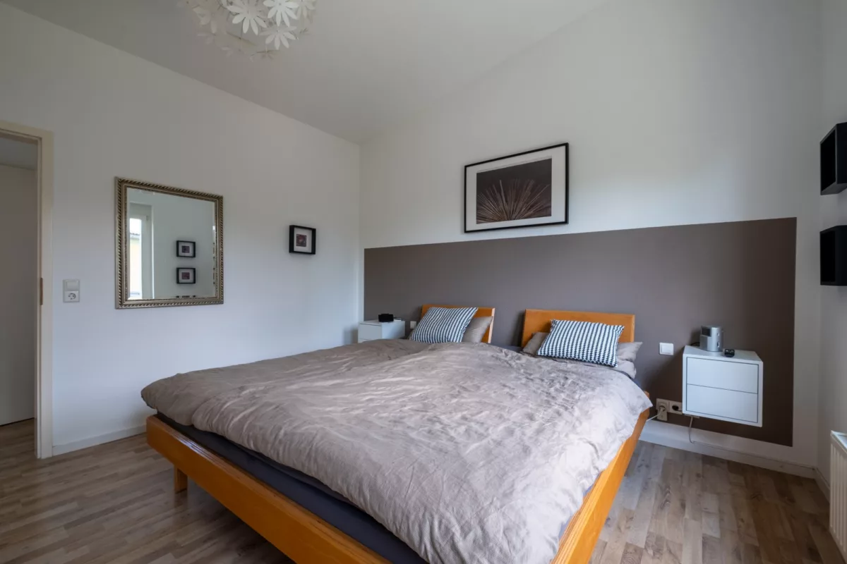 großes Elternschlafzimmer