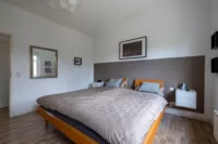 großes Elternschlafzimmer