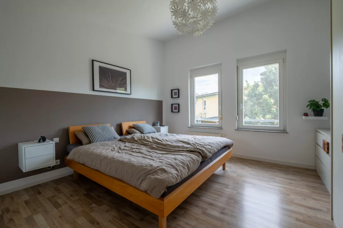 großes Elternschlafzimmer