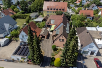 CHARMANT! Siedlungshäuschen mit sonnigem Garten in beliebter Wohnlage von FN-Löwental - von oben - DHH mit Garage (2440)