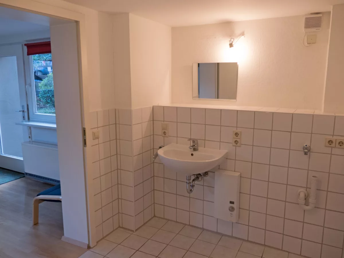 Bad mit Waschbecken