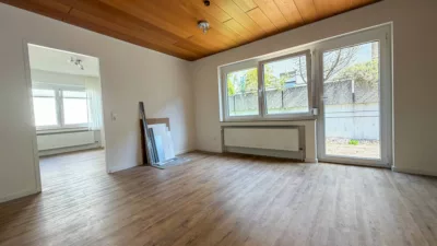 IDEAL FÜR SINGLES! Frisch sanierte, schöne 2-Zi.Whg. mit Terrasse+Garten in ruhiger Lage, 88212 Ravensburg, Wohnung